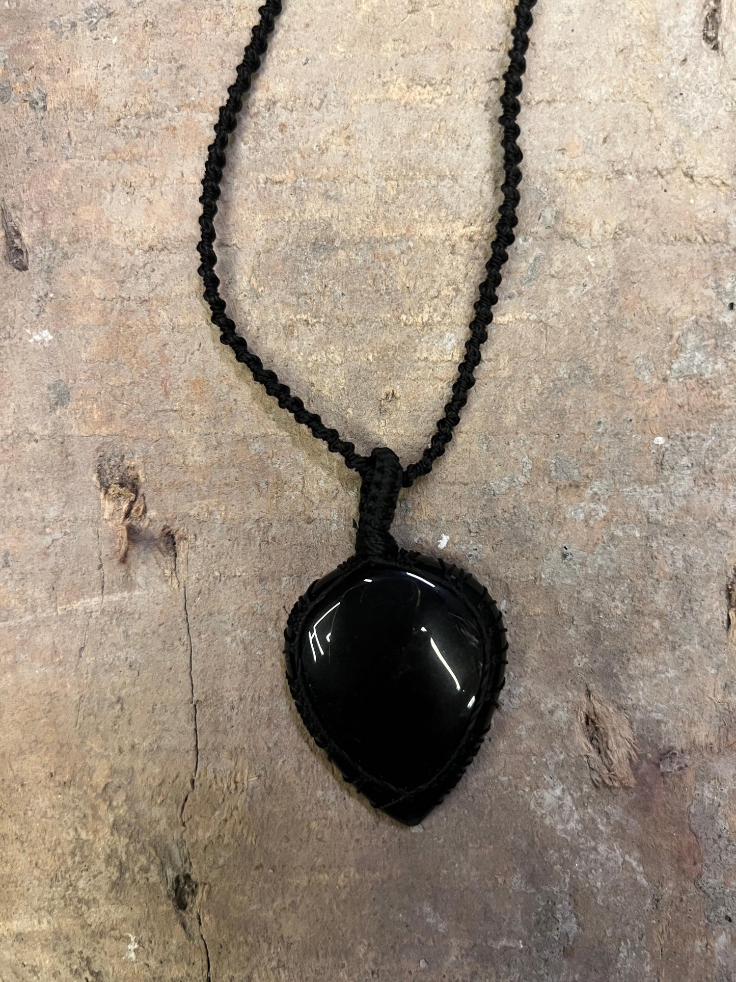 Obscura Pendant