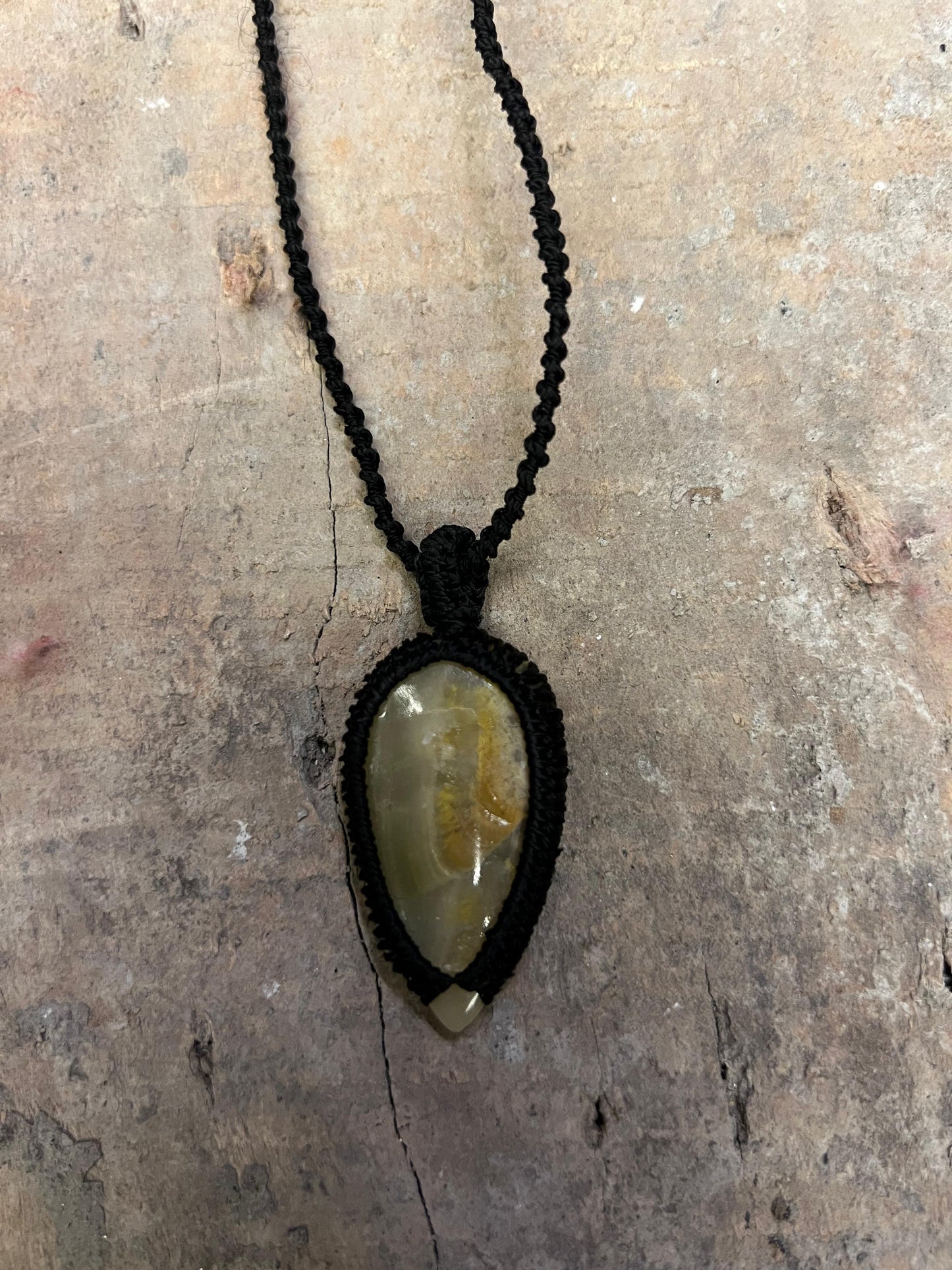 Noir Drop Pendant