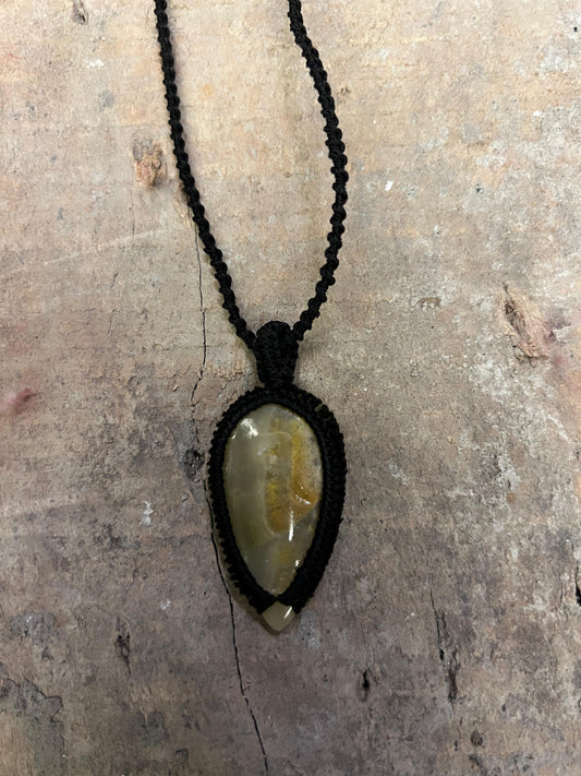 Noir Drop Pendant