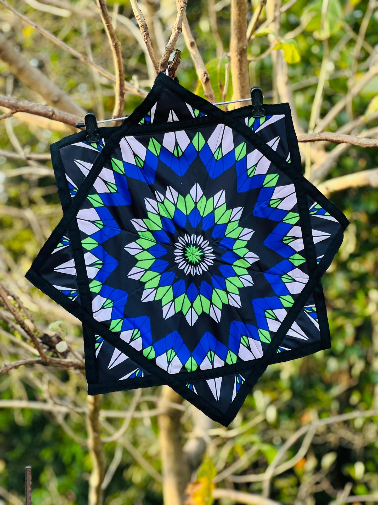 Vivid Void Dapostar