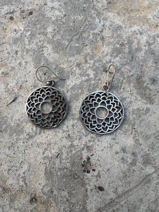 Seraph Circle Earring