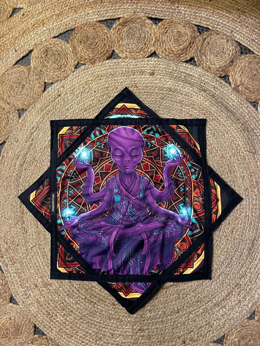 UFO Mandala Flow (Two Side Print Dapostar)