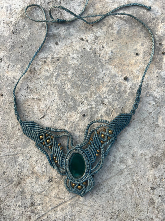 Emerald Eclipse Macrame Necklace