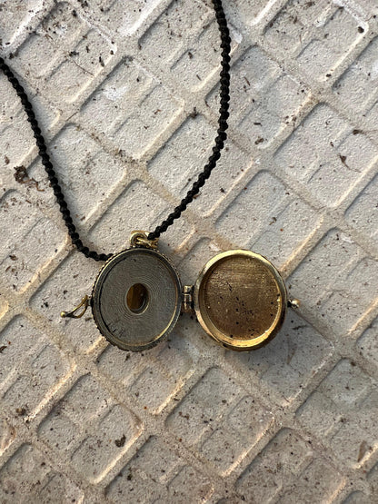 Box Pendant With White Stone
