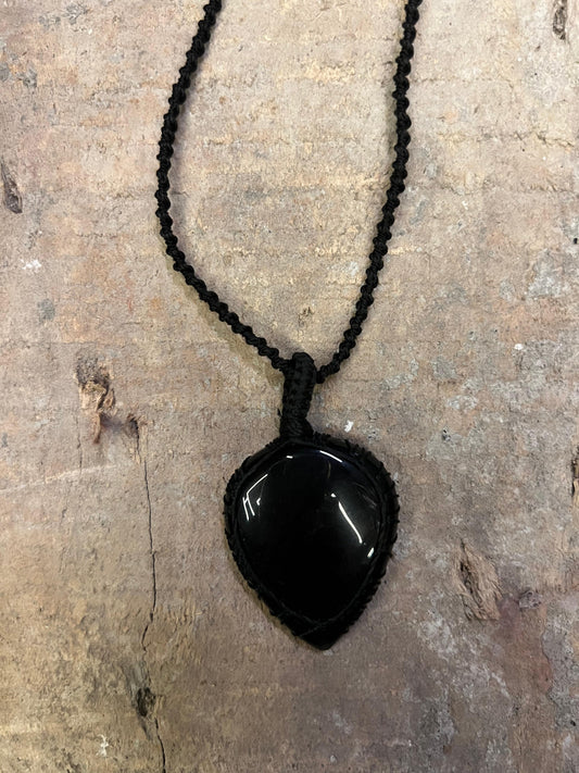 Obscura Pendant