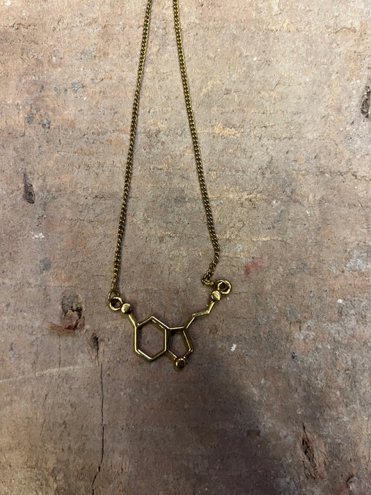 Elamentra Pendant