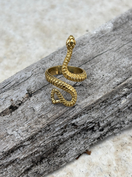 Cobra Snake Ring
