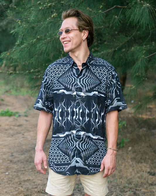 Surreal kaleidoscope (Button Shirt)